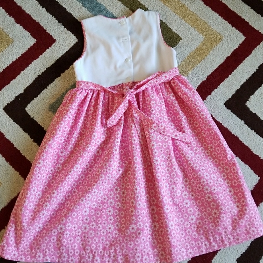 Spring dress - Picture 2 of 2